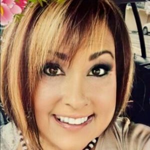 Meet your Posher, Denise